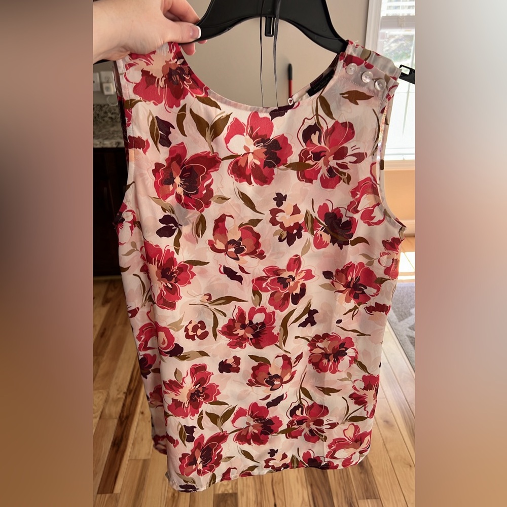Ann Taylor Blouse - Like new!